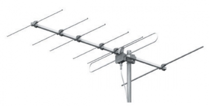 03-31-2010-antenna-vhf-banda-iii-dat307-6701.jpg